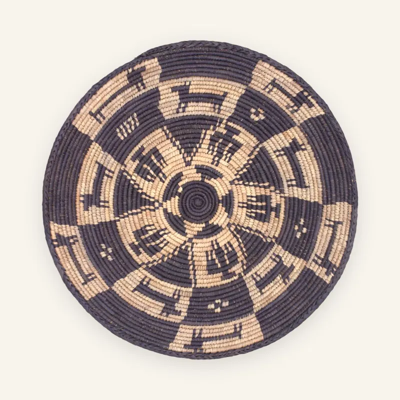 Classic handwoven wall plate, 33 cm, in navy, natural beige