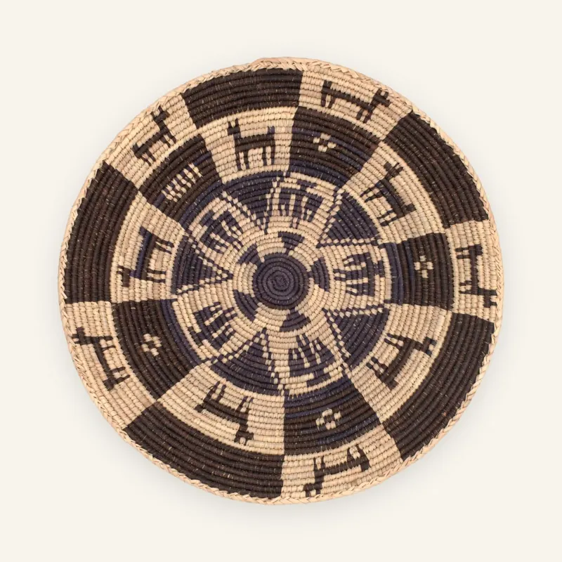 Classic handwoven wall plate, 33 cm, in dark brown, natural beige