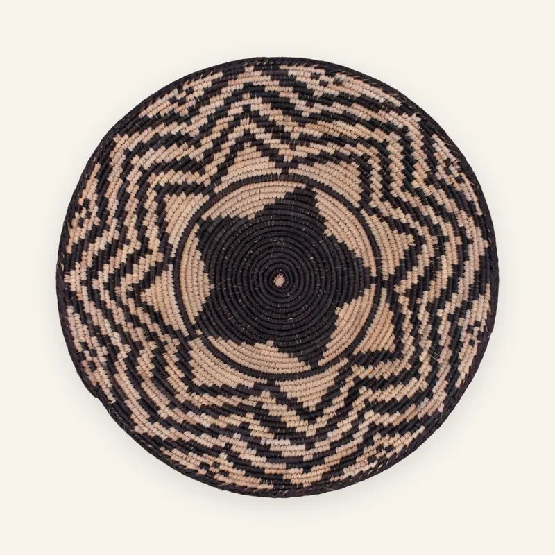 Classic handwoven wall plate, 35 cm, in black, beige
