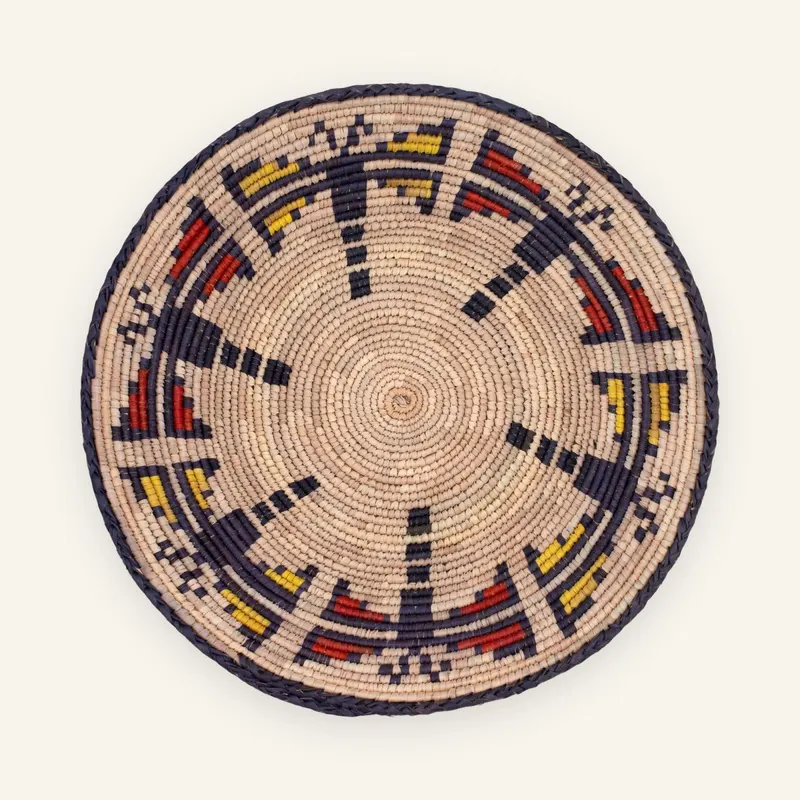 Classic handwoven wall plate, 36 cm, in natural, dark brown, red